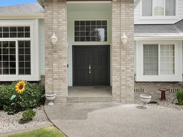 1722 226th Place SW, Bothell WA 98021
