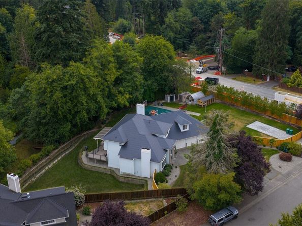 1722 226th Place SW, Bothell WA 98021
