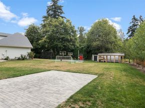 1722 226th Place SW, Bothell WA 98021