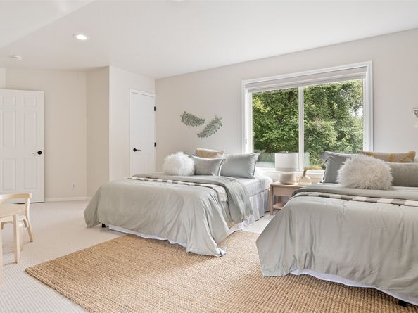 1722 226th Place SW, Bothell WA 98021
