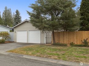 9413 2nd Drive SE, Everett WA 98208
