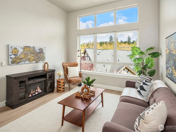 1840 25th Avenue NE 412, Issaquah WA 98029