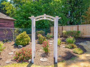 725 N 188th Street, Shoreline WA 98133
