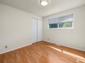 725 N 188th Street, Shoreline WA 98133