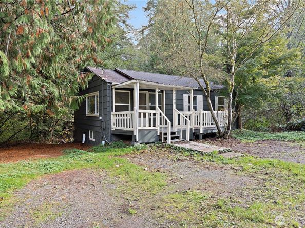 17740 174th Avenue NE, Woodinville WA 98072