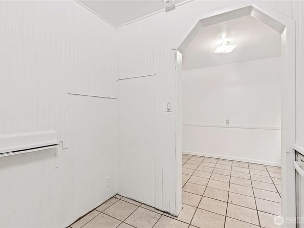 17740 174th Avenue NE, Woodinville WA 98072