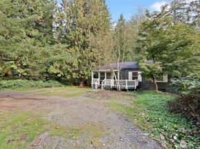 17740 174th Avenue NE, Woodinville WA 98072