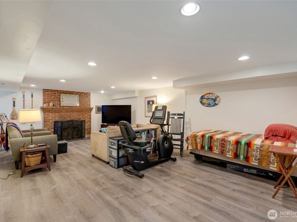 410 Alverson Boulevard, Everett WA 98201