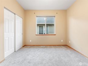 4026 160th Place SE, Bothell WA 98012
