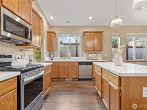 4026 160th Place SE, Bothell WA 98012