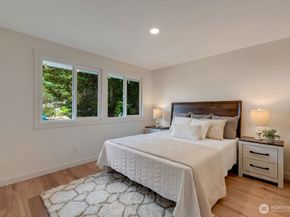14413 118th Avenue NE, Kirkland WA 98034