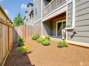 3312 156th Street SW E1, Lynnwood WA 98087