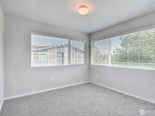3312 156th Street SW E1, Lynnwood WA 98087