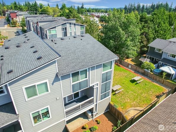 3312 156th Street SW E1, Lynnwood WA 98087