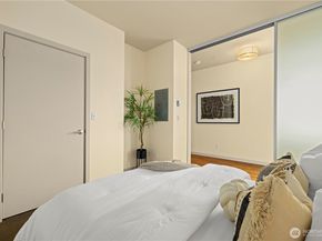 2960 Eastlake Avenue E 403, Seattle WA 98102