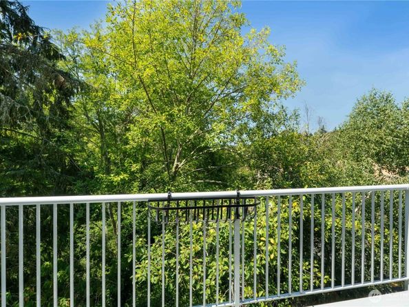 13235 12th Avenue SW 733, Burien WA 98146