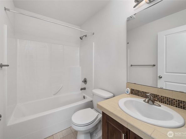 6558 High Point Drive SW, Seattle WA 98126