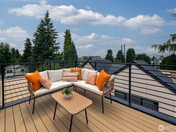 8733 13th Avenue NW C, Seattle WA 98117