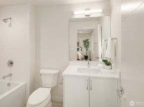 282 118th Avenue SE, Bellevue WA 98005