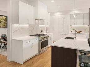 282 118th Avenue SE, Bellevue WA 98005