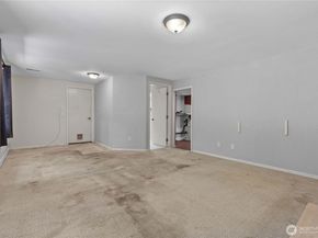 354 NW 177th Street, Shoreline WA 98177