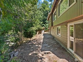 354 NW 177th Street, Shoreline WA 98177