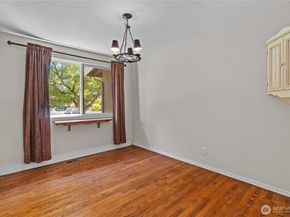 354 NW 177th Street, Shoreline WA 98177