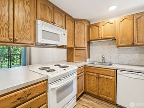 4006 S 158th Street C, Tukwila WA 98188