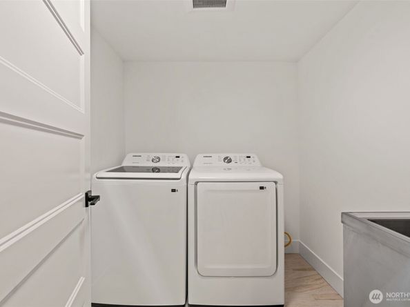 321 17th Avenue E, Seattle WA 98112