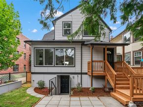 321 17th Avenue E, Seattle WA 98112