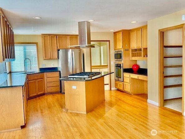 4509 NE 19 Street, Renton WA 98059