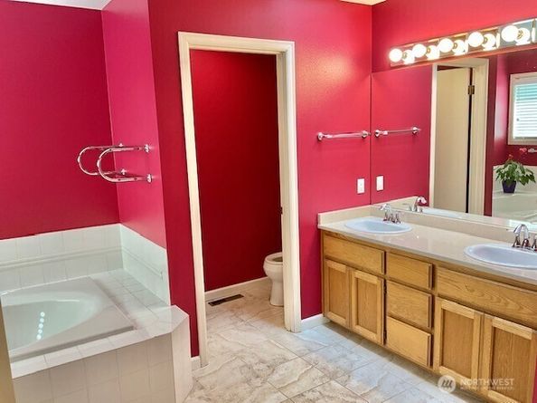 4509 NE 19 Street, Renton WA 98059