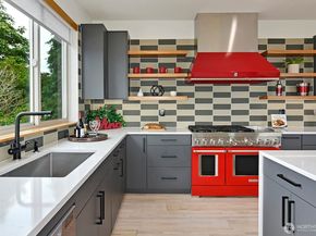 2709 S Ferdinand Street, Seattle WA 98108