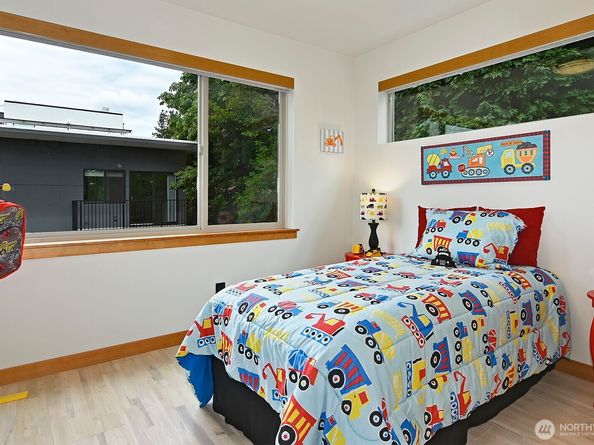 2709 S Ferdinand Street, Seattle WA 98108