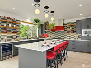 2709 S Ferdinand Street, Seattle WA 98108