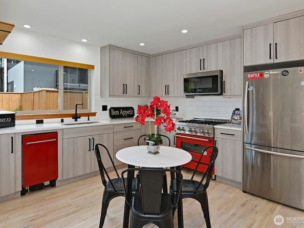 2709 S Ferdinand Street, Seattle WA 98108