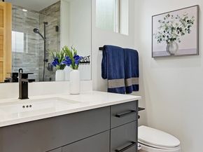 2709 S Ferdinand Street, Seattle WA 98108