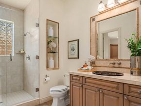 830 W Lake Sammamish Parkway NE, Bellevue WA 98008