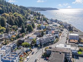4004 Beach Drive SW 302, Seattle WA 98116