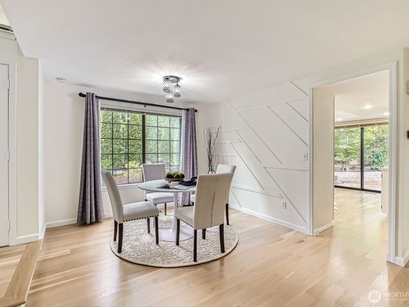 16142 SE 33rd Lane Unit #1001, Bellevue WA 98008