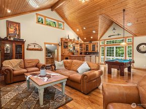 19808 Yew Way, Snohomish WA 98296