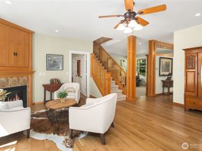 19808 Yew Way, Snohomish WA 98296