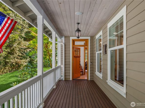 19808 Yew Way, Snohomish WA 98296
