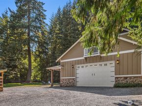 19808 Yew Way, Snohomish WA 98296