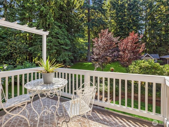 19808 Yew Way, Snohomish WA 98296