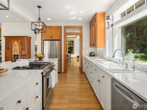 19808 Yew Way, Snohomish WA 98296