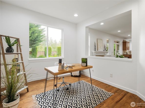 11008 243rd Avenue NE, Redmond WA 98053