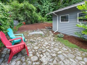 1710 Alki Ave SW, Seattle WA 98116