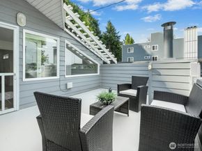 1710 Alki Ave SW, Seattle WA 98116
