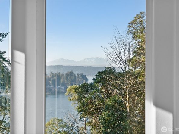 3585 Sulphur Springs Lane NW, Bremerton WA 98310